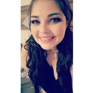 Meet your Posher, Kailyn